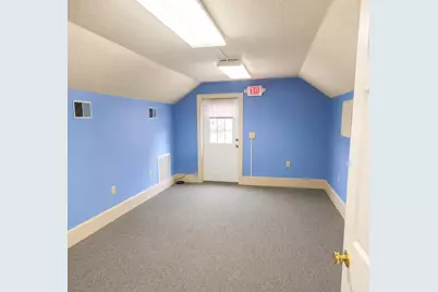 1847 Memorial Dr #3, Chicopee, MA 01020 - Photo 4