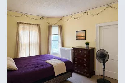 47 Florence Ave, Lowell, MA 01851 - Photo 18