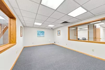 1467 S Main St, Fall River, MA 02724 - Photo 16