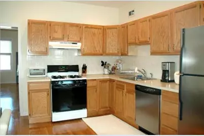 15 Adams #6, Watertown, MA 02472 - Photo 4
