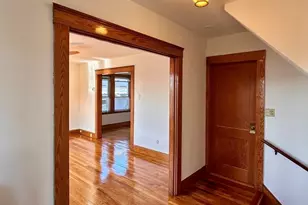 11 Sterling St, Somerville, MA 02144 - Photo 4