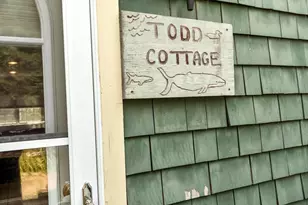 1 Pigeon Hill Ct, Rockport, MA 01966 - Photo 2