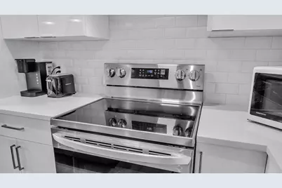 60 Cross St E #318, Somerville, MA 02145 - Photo 10
