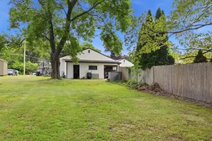 1075 W Elm St Ext, Brockton, MA 02301 - Photo 4