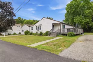 1075 W Elm St Ext, Brockton, MA 02301 - Photo 2