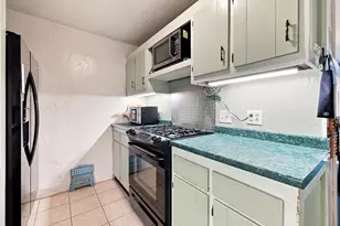 1075 W Elm St Ext, Brockton, MA 02301 - Photo 10