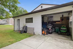 1075 W Elm St Ext, Brockton, MA 02301 - Photo 34