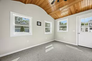 38 Oakdale Rd, Wilmington, MA 01887 - Photo 12