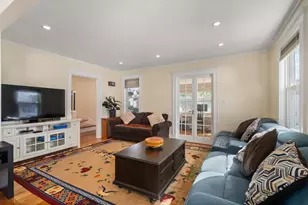12 Ross St, Medford, MA 02155 - Photo 2