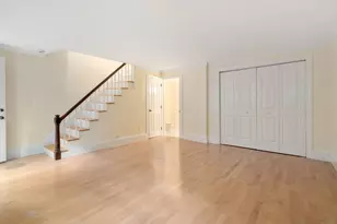 32 Lawrence St, Boston, MA 02116 - Photo 8