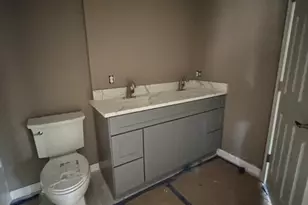 630 Grafton St, Worcester, MA 01604 - Photo 6