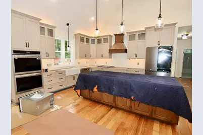 558 Haynes St., Sturbridge, MA 01566 - Photo 4