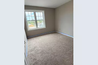 52 Warner Ave, Worcester, MA 01604 - Photo 8