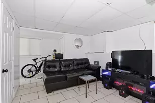 54 Michael Dr, Brockton, MA 02301 - Photo 16