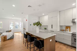 12 Elm St, Newton, MA 02465 - Photo 10