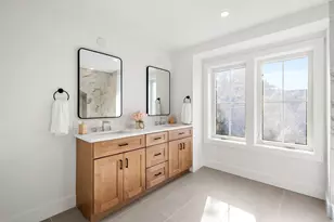 12 Elm St, Newton, MA 02465 - Photo 14