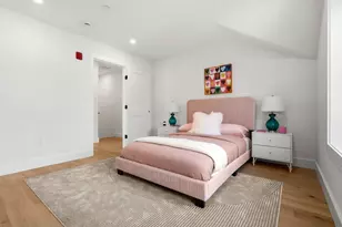 12 Elm St, Newton, MA 02465 - Photo 18