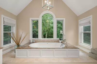 23 Longwood Dr, Hopkinton, MA 01748 - Photo 22