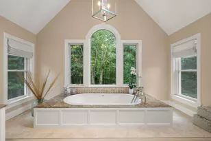 23 Longwood Dr, Hopkinton, MA 01748 - Photo 22