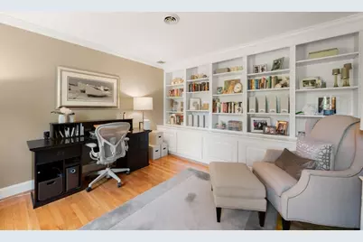 23 Longwood Dr, Hopkinton, MA 01748 - Photo 6