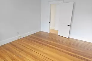 19 Rowe St, Newton, MA 02466 - Photo 12