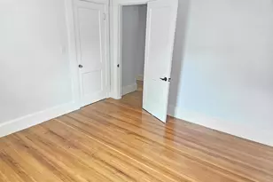19 Rowe St, Newton, MA 02466 - Photo 14