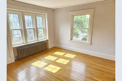 19 Rowe St #., Newton, MA 02466 - Photo 2