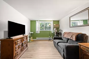 96 Richardson Rd, Chelmsford, MA 01863 - Photo 6
