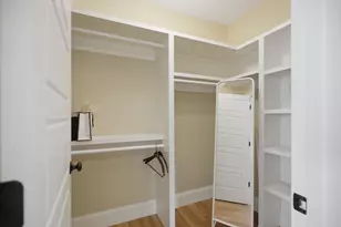 149 A Bishop Allen Dr, Cambridge, MA 02139 - Photo 12