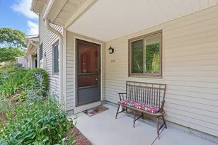 129 Highwood Dr, Franklin, MA 02038 - Photo 4