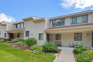 129 Highwood Dr, Franklin, MA 02038 - Photo 1
