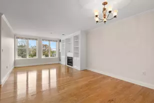 73 Chelsea St, Boston, MA 02129 - Photo 12