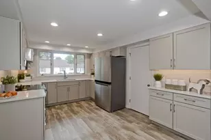 63 Pine Acre Rd, Springfield, MA 01129 - Photo 4