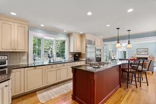 11 Hillcrest Rd, Marblehead, MA 01945 - Photo 6