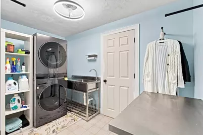 31 Quaker Village Ln, Sandwich, MA 02537 - Photo 32