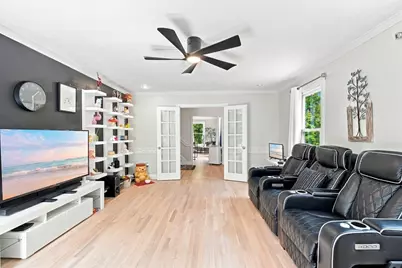 31 Quaker Village Ln, Sandwich, MA 02537 - Photo 4