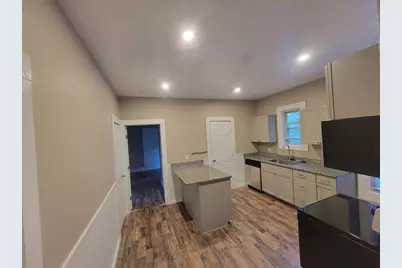 84 North Main Street #2, Grafton, MA 01519 - Photo 2