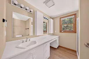 32 Slades Farm Ln, Dartmouth, MA 02748 - Photo 26