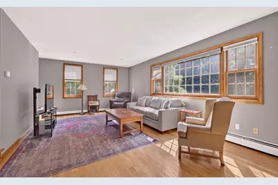 32 Slades Farm Ln, Dartmouth, MA 02748 - Photo 18