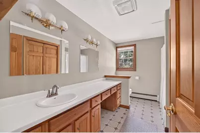 32 Slades Farm Ln, Dartmouth, MA 02748 - Photo 32