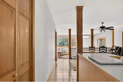 32 Slades Farm Ln, Dartmouth, MA 02748 - Photo 10