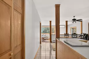 32 Slades Farm Ln, Dartmouth, MA 02748 - Photo 10
