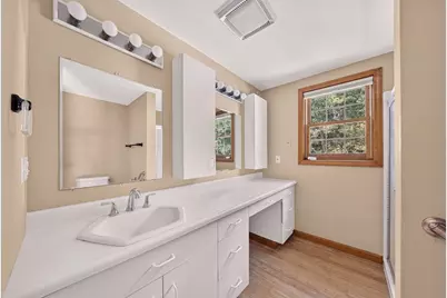 32 Slades Farm Ln, Dartmouth, MA 02748 - Photo 26