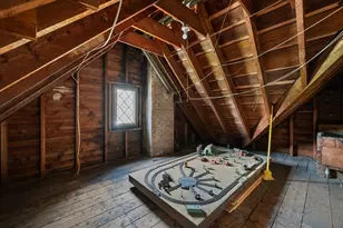 25 Kenwood Ave, Worcester, MA 01605 - Photo 36