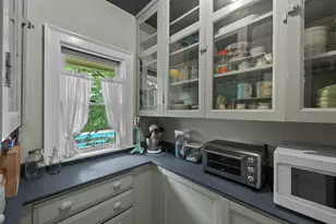 25 Kenwood Ave, Worcester, MA 01605 - Photo 10