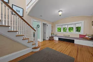 25 Kenwood Ave, Worcester, MA 01605 - Photo 2