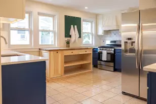 581 South St, Boston, MA 02131 - Photo 1