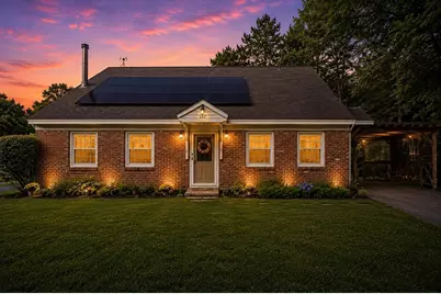 137 Parker Rd, Lancaster, MA 01523 - Photo 2