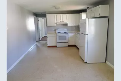 185 High Street #2L, Taunton, MA 02780 - Photo 2