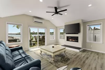 17 Shore Ave, Lakeville, MA 02347 - Photo 8